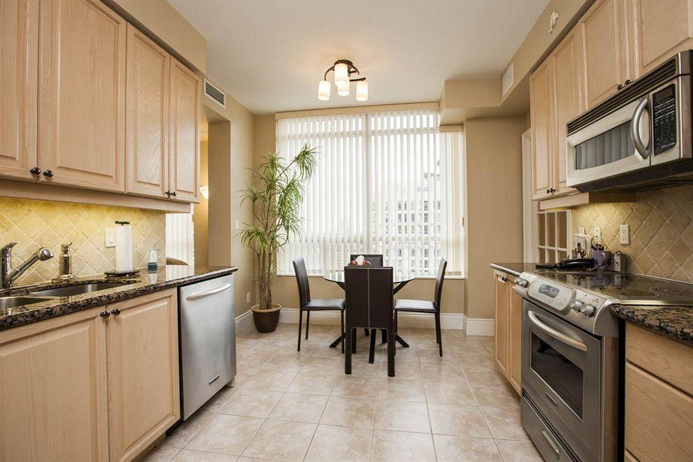 Downtown Mississauga Executive Suites Sq1 Luaran gambar