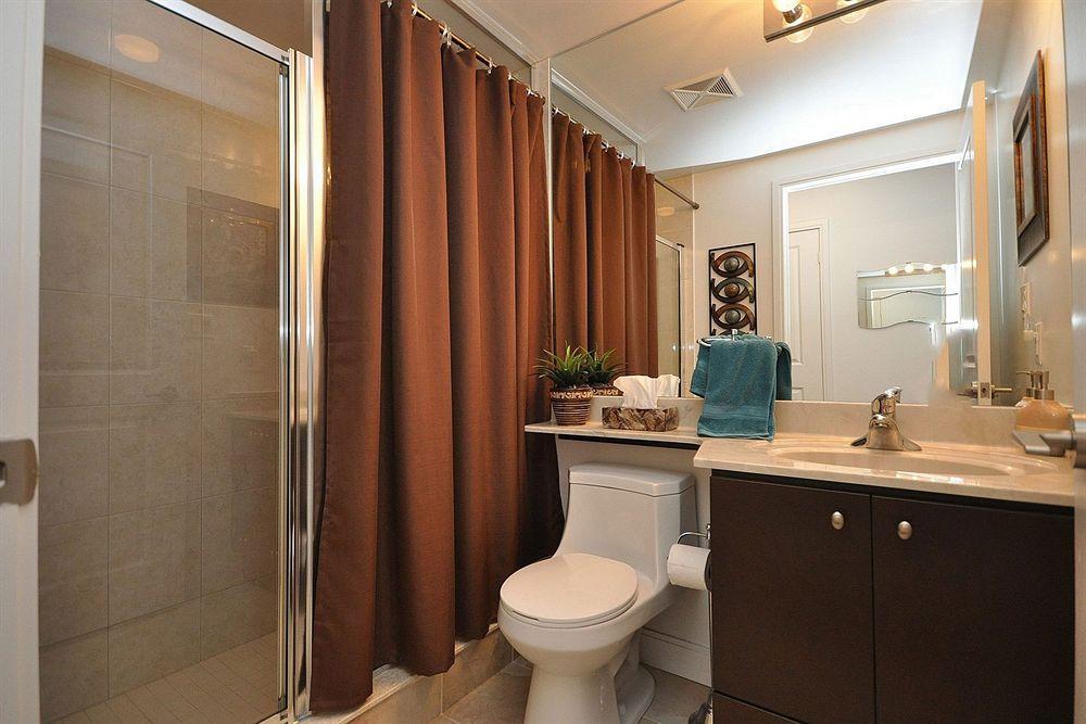 Downtown Mississauga Executive Suites Sq1 Luaran gambar