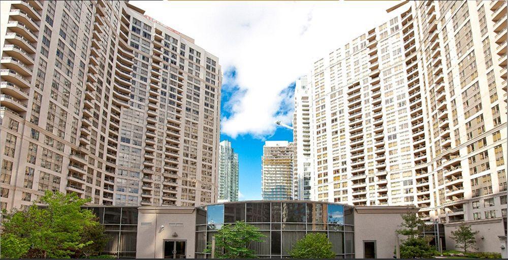 Downtown Mississauga Executive Suites Sq1 Luaran gambar
