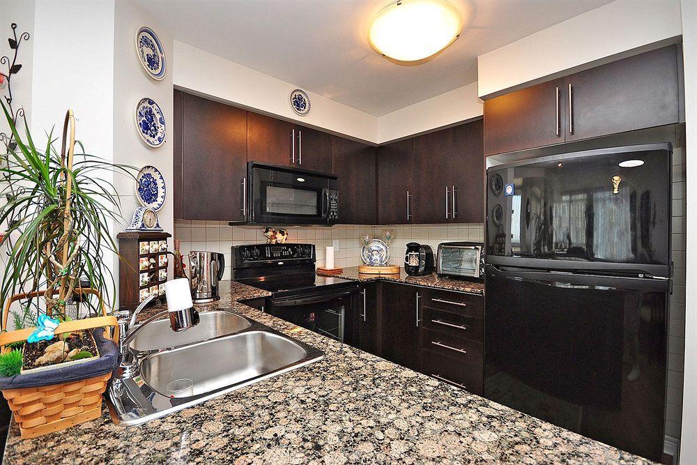 Downtown Mississauga Executive Suites Sq1 Luaran gambar