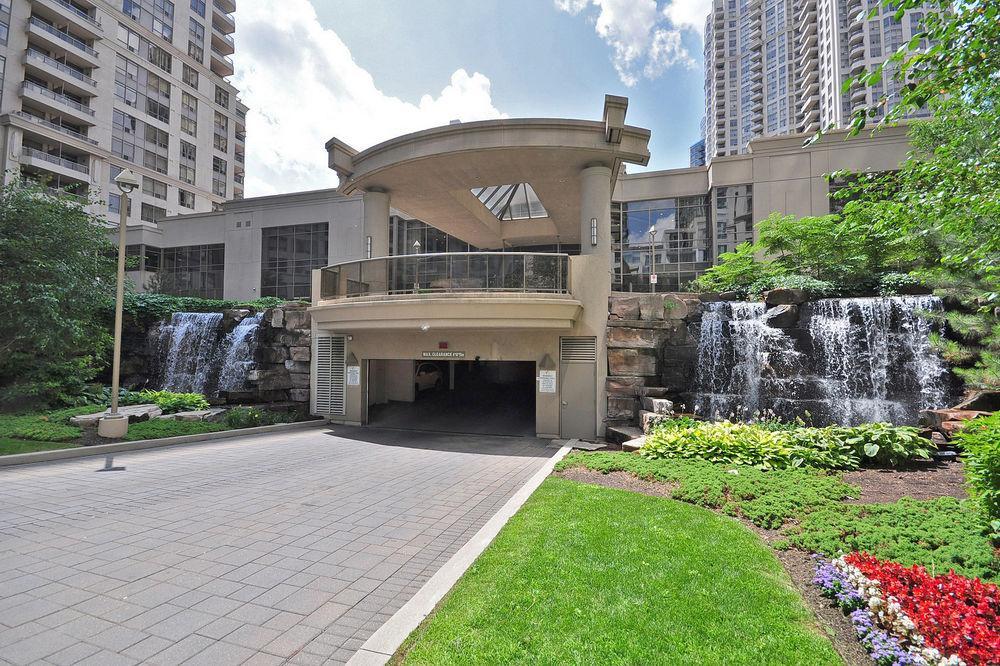 Downtown Mississauga Executive Suites Sq1 Luaran gambar