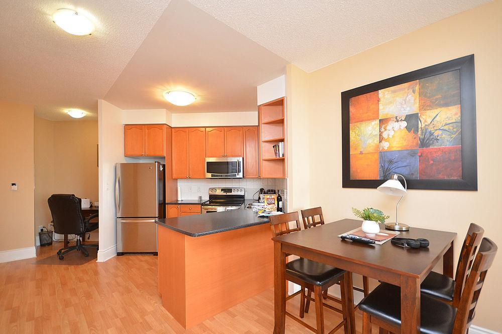 Downtown Mississauga Executive Suites Sq1 Luaran gambar