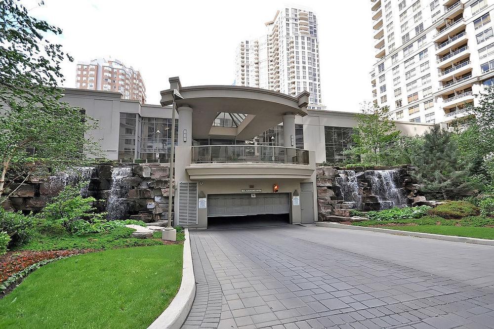 Downtown Mississauga Executive Suites Sq1 Luaran gambar